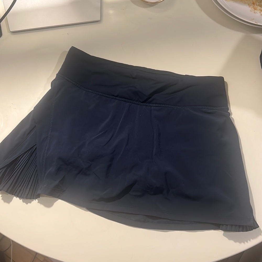 lululemon pleat skirt